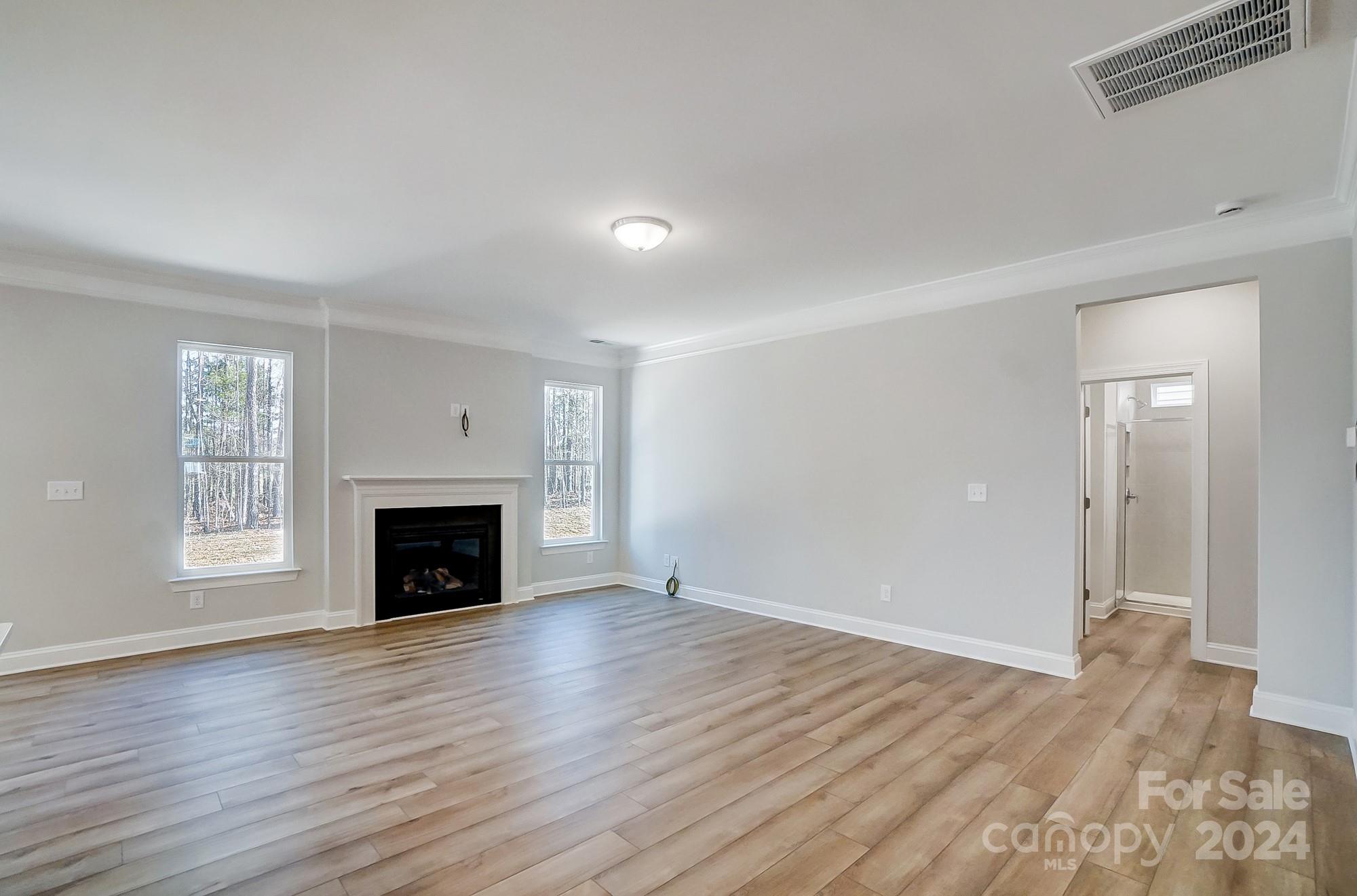 Hampton Woods - Residential