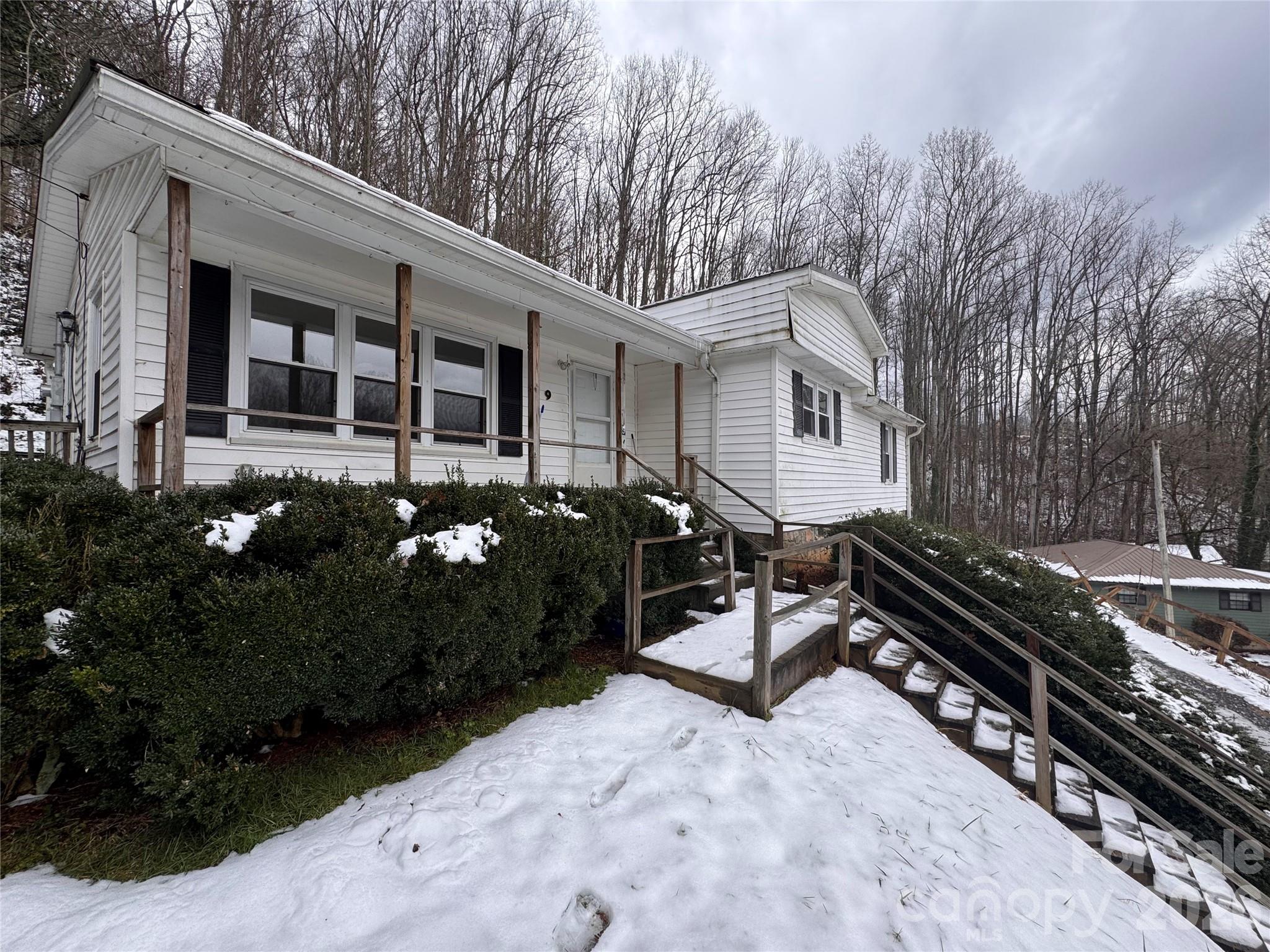 Harris Hill - Residential