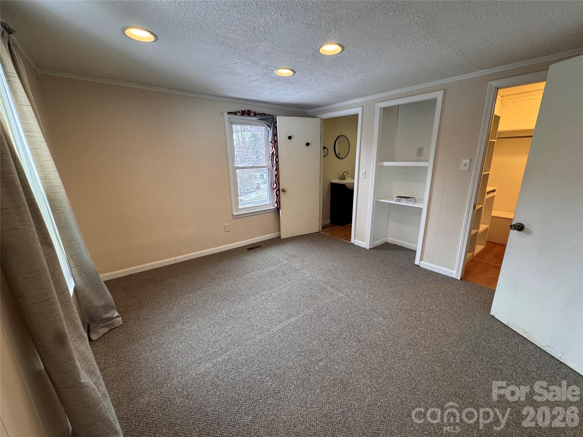 Harris Hill - Residential