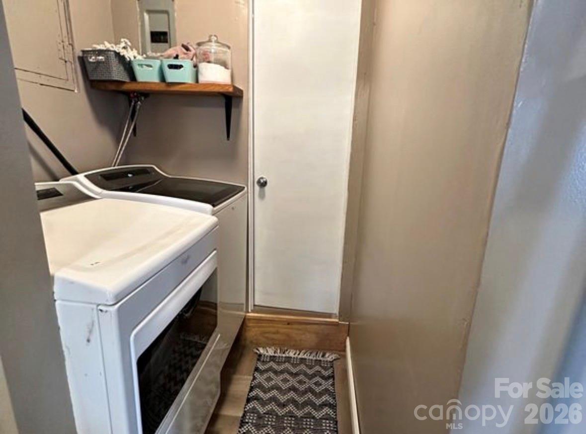 Harris Hill - Residential