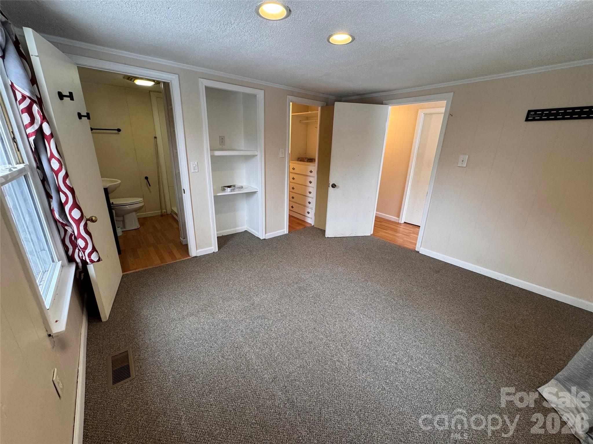 Harris Hill - Residential