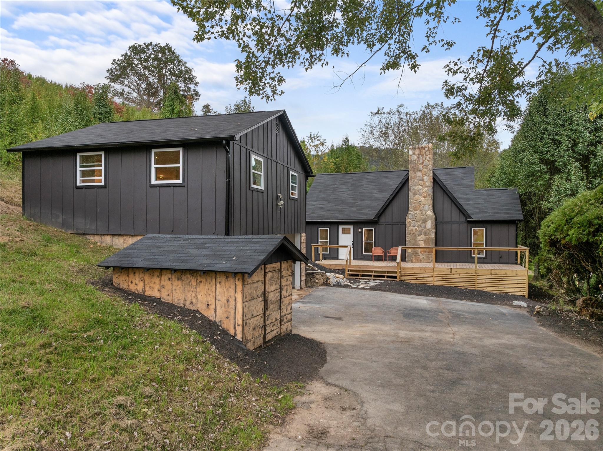 1277 Henson Cove Road