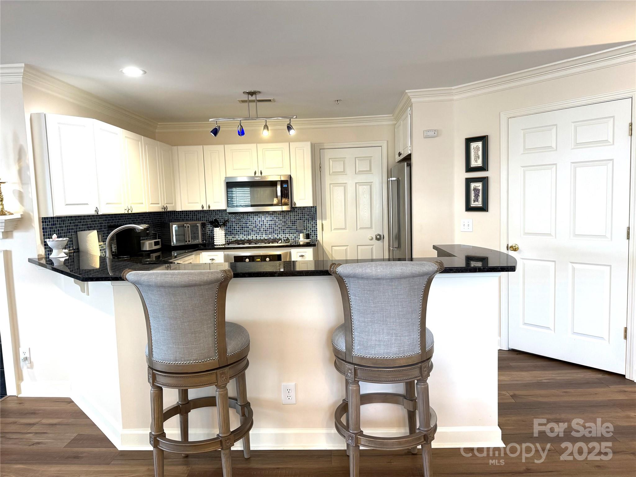 Spinnaker Point - Residential