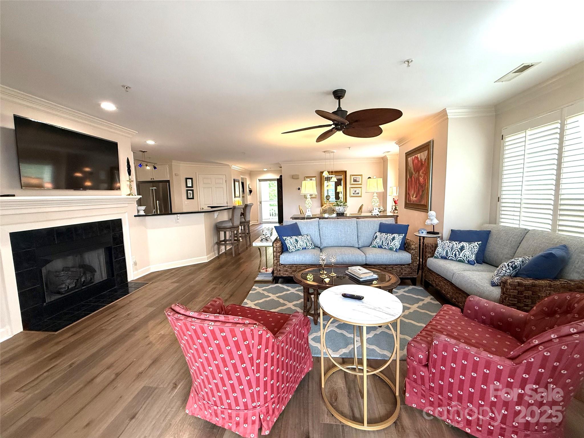 Spinnaker Point - Residential