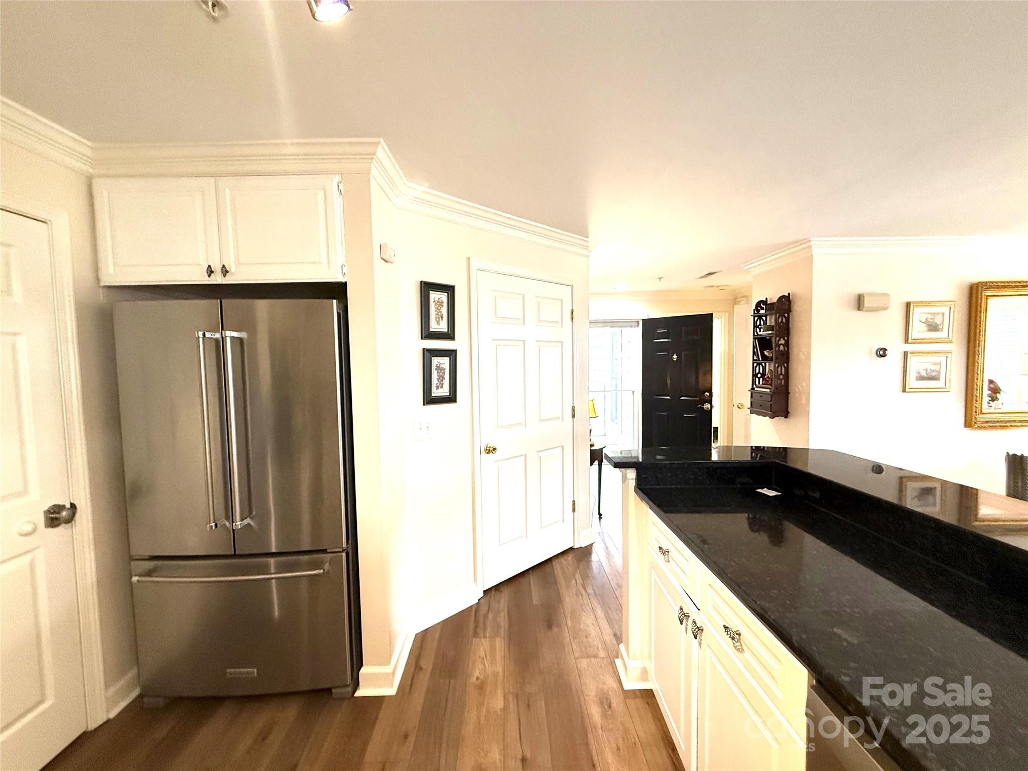 Spinnaker Point - Residential