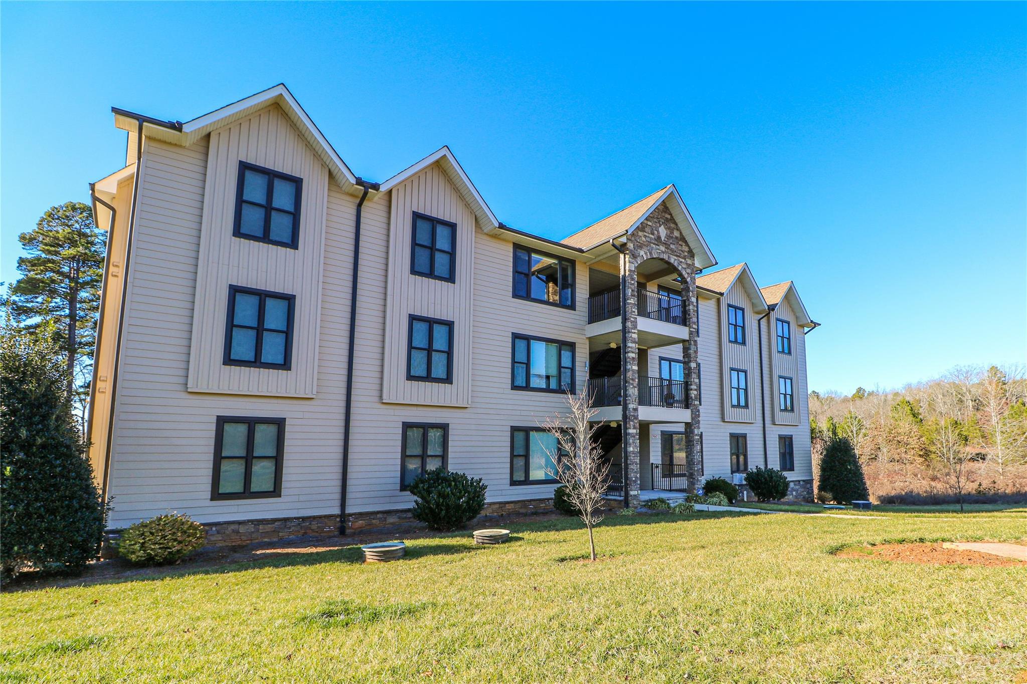 Sunset Pointe - Residential