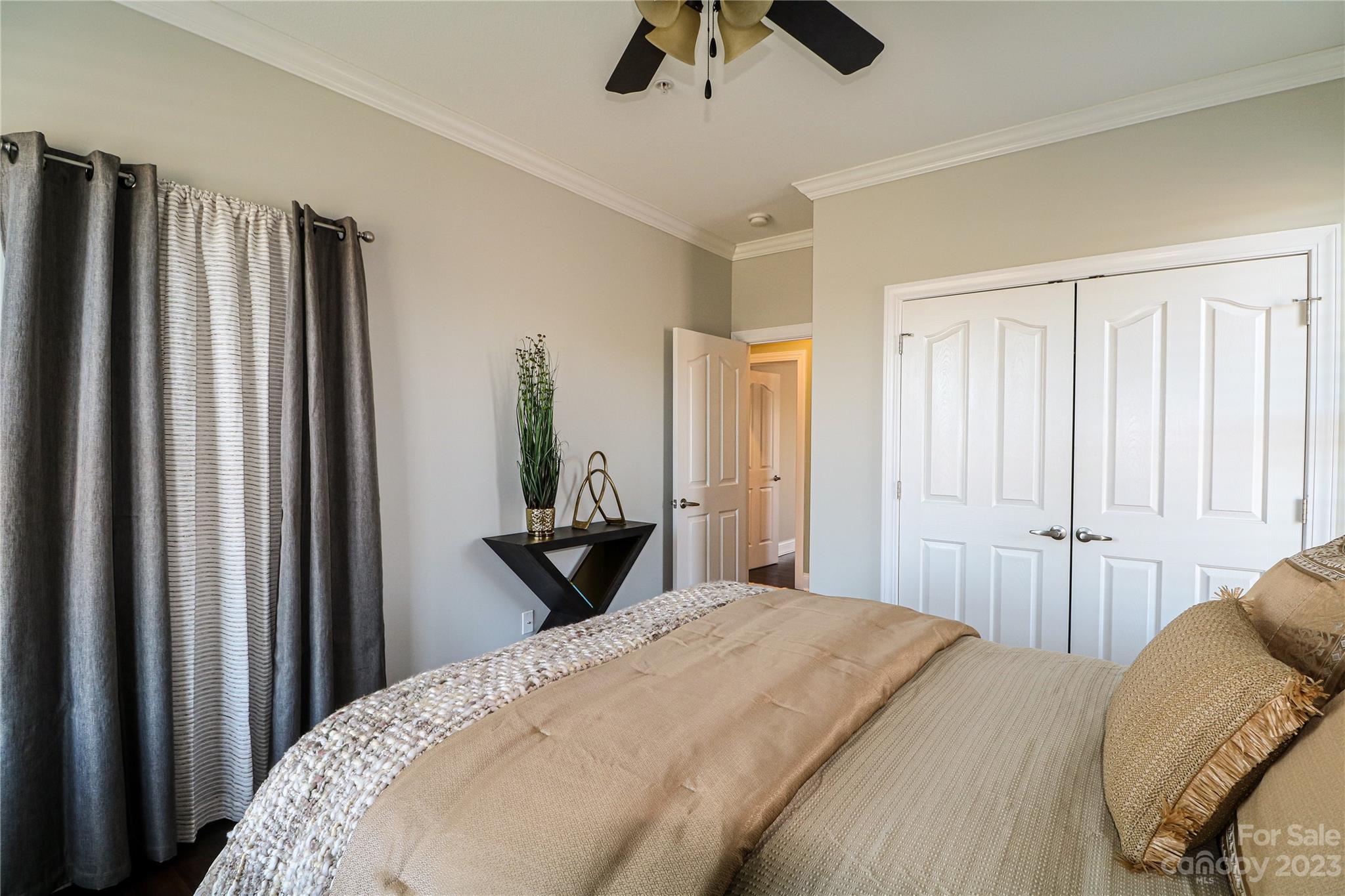 Sunset Pointe - Residential