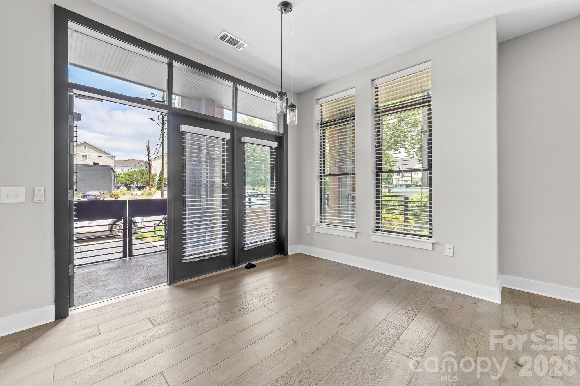 2401 Euclid Avenue 116