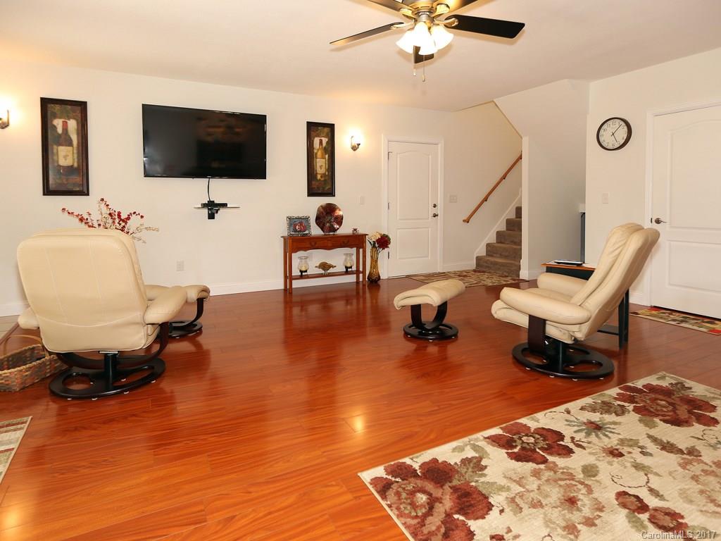 Hickory Hill - Residential