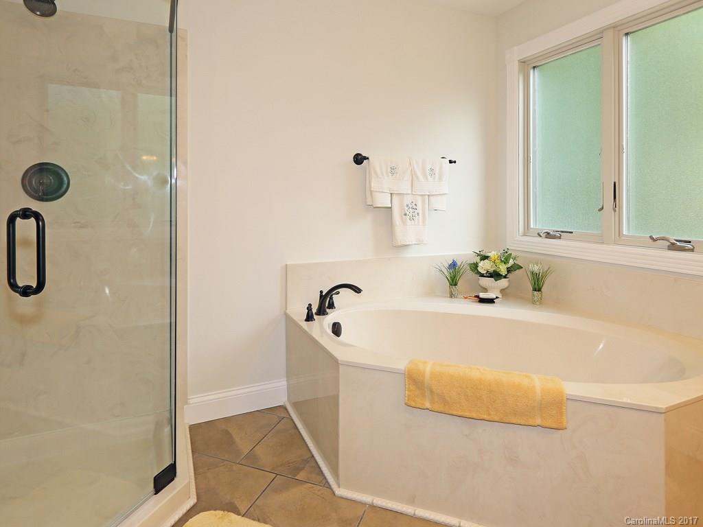 Hickory Hill - Residential