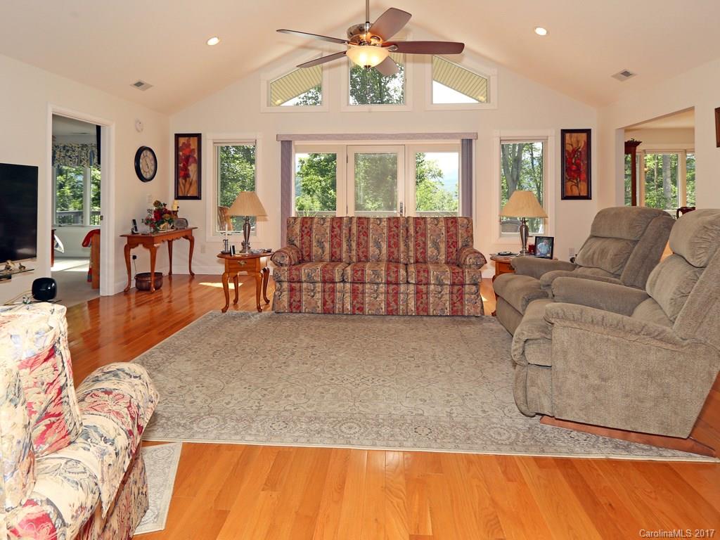 Hickory Hill - Residential