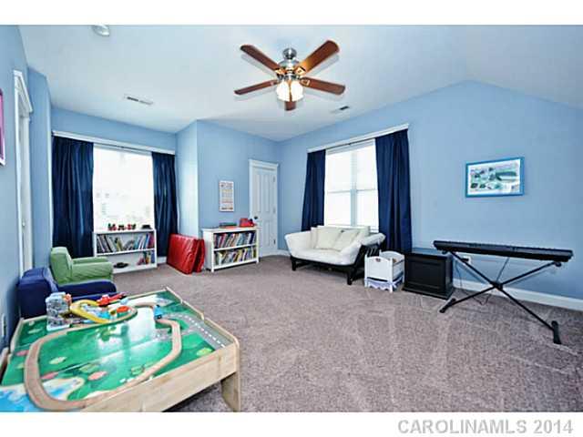 Lake Shore - Residential