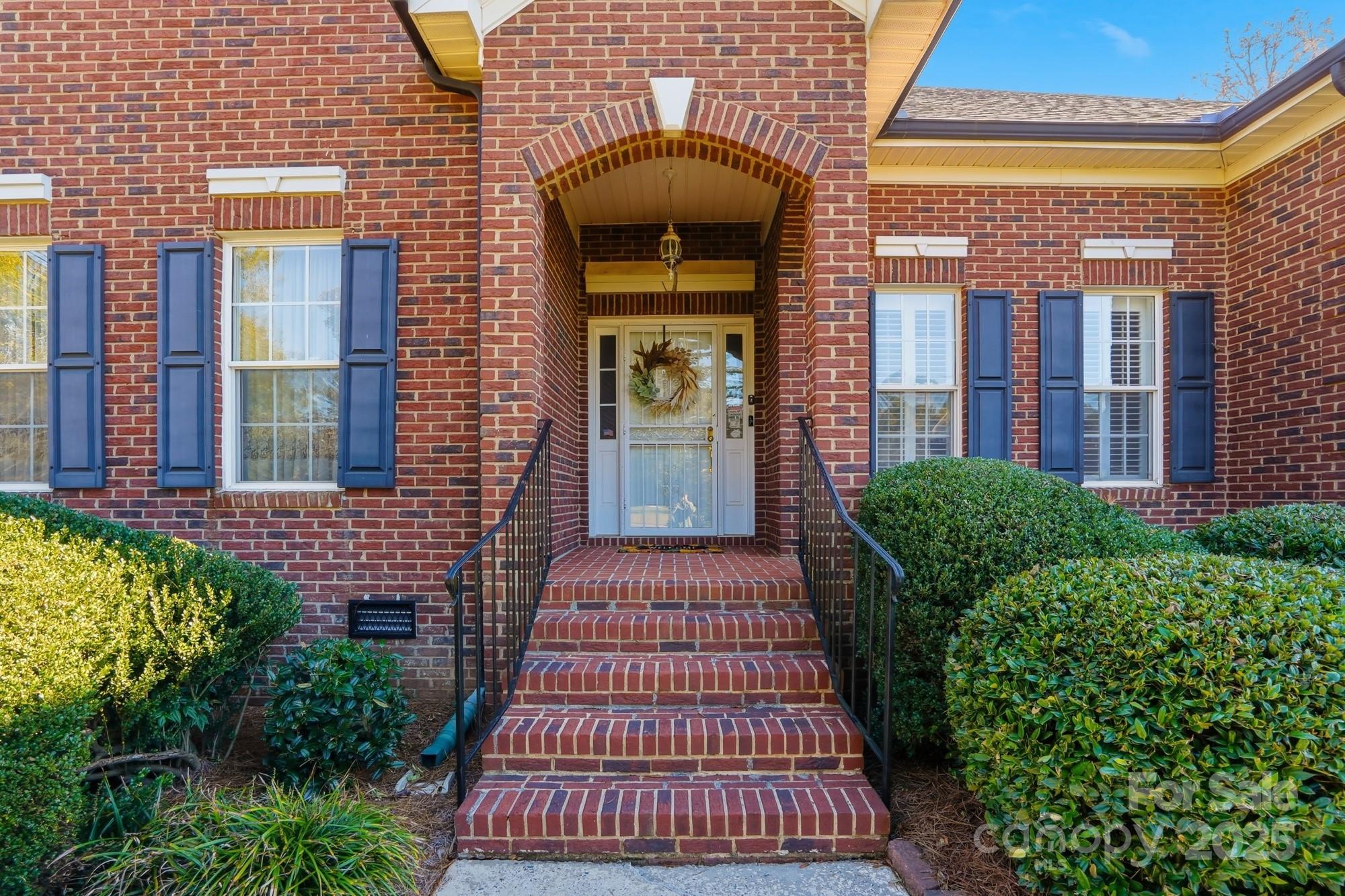 Meadowmere - Residential