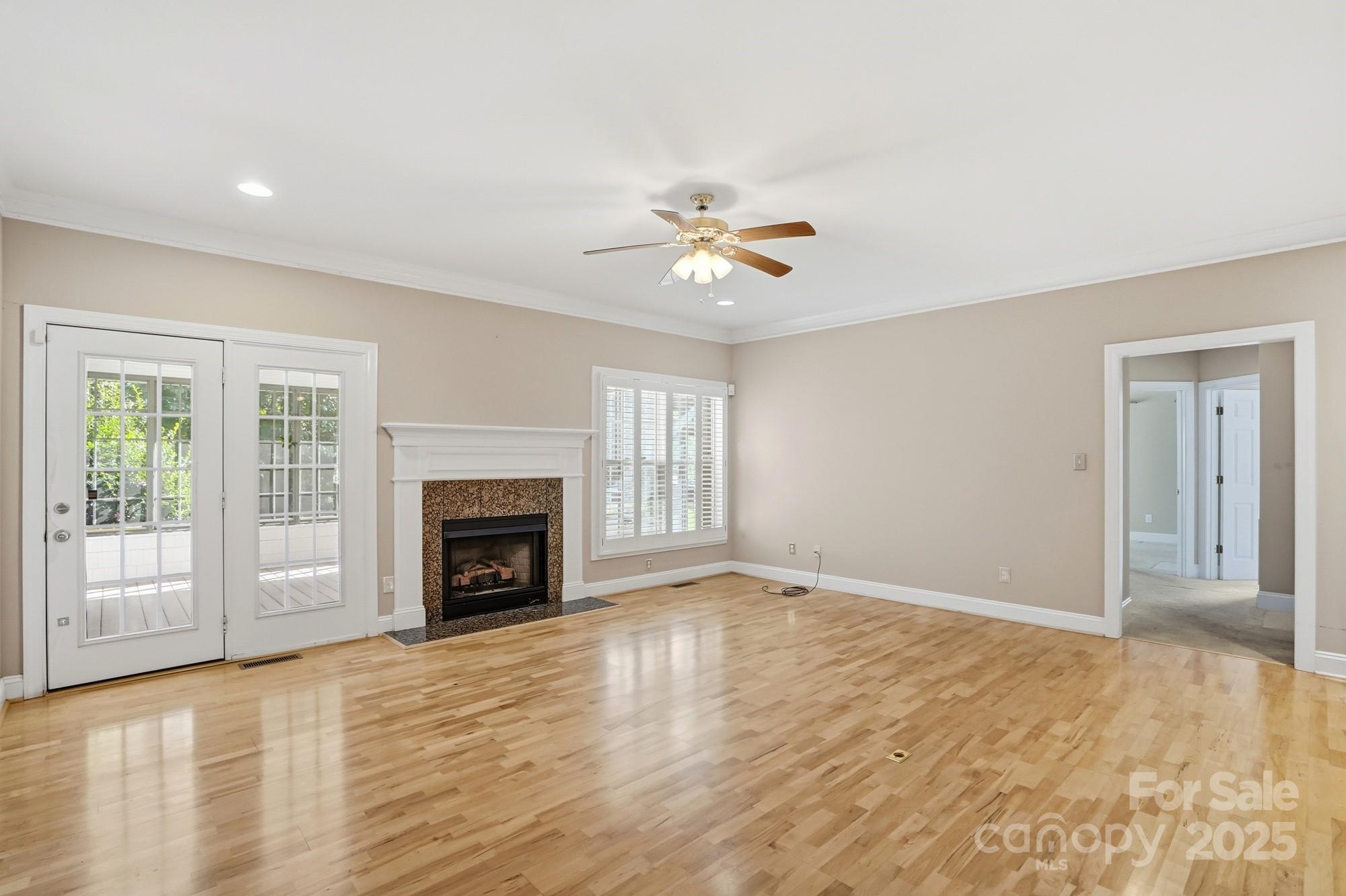 Meadowmere - Residential