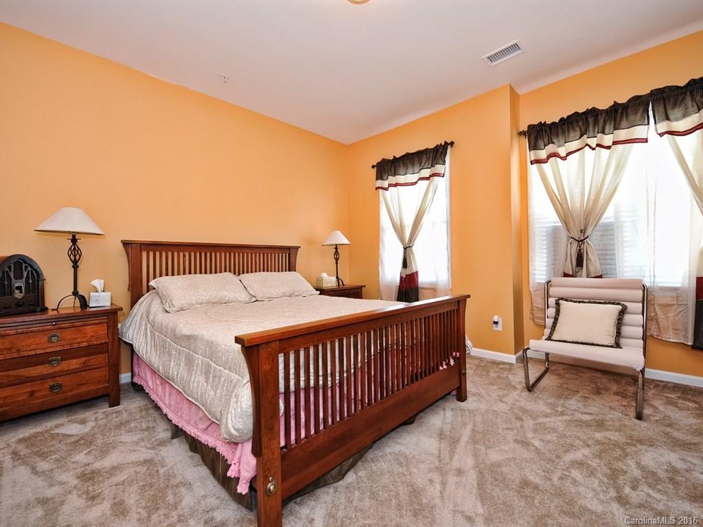 Lakeshore - Residential Lease