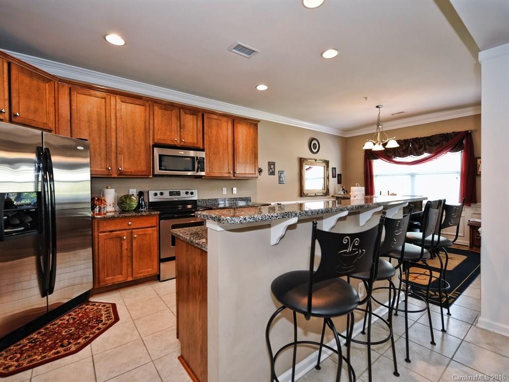 Lakeshore - Residential Lease