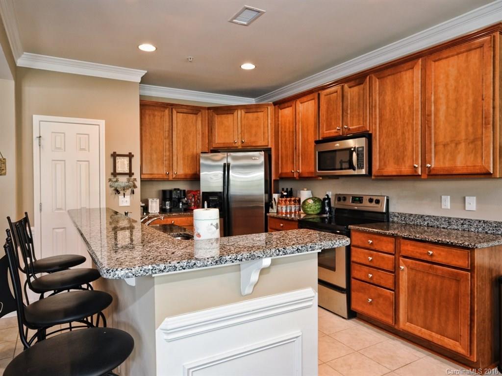 Lakeshore - Residential Lease