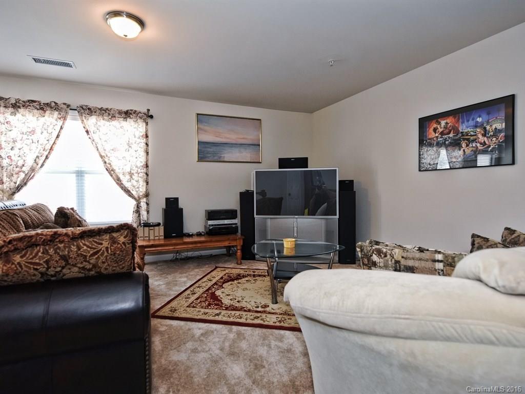 Lakeshore - Residential Lease