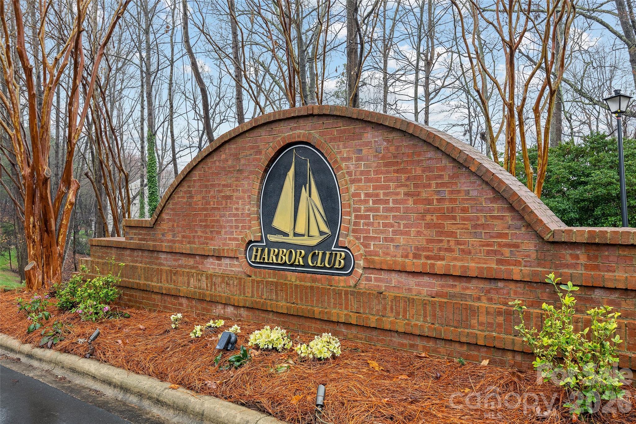 Harbor Club - Residential