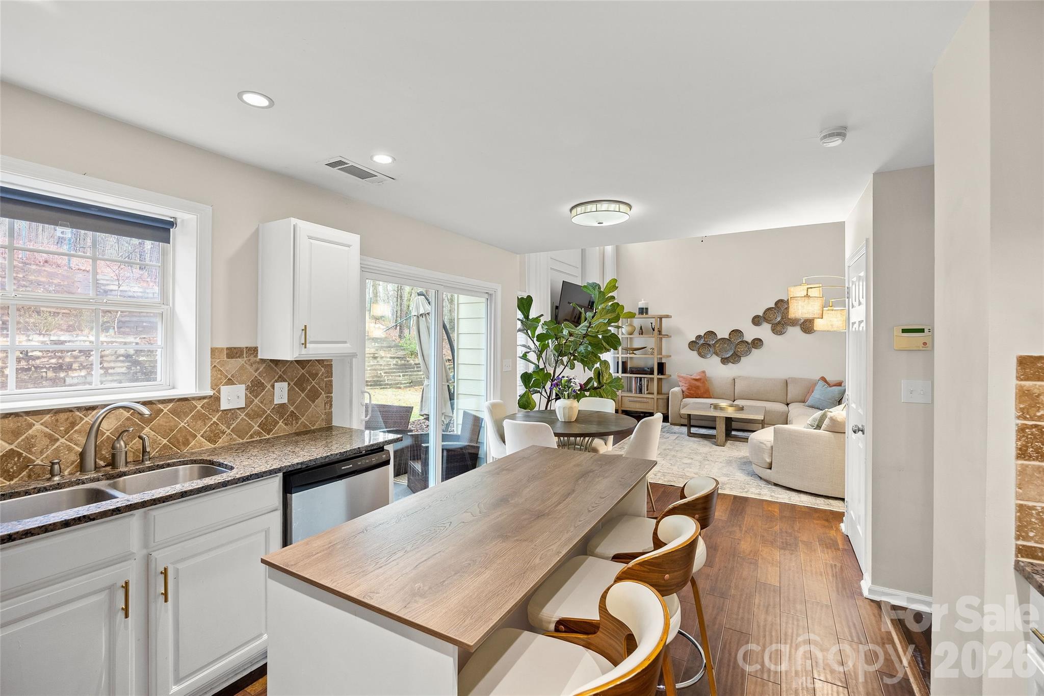 Harbor Club - Residential