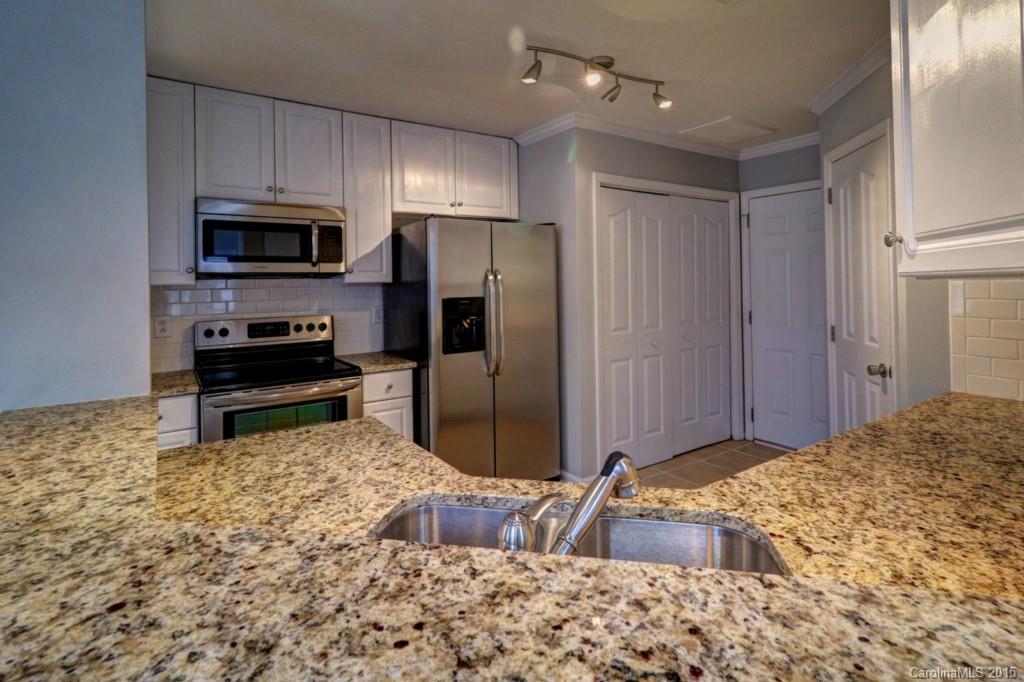 Davis Lake - Residential