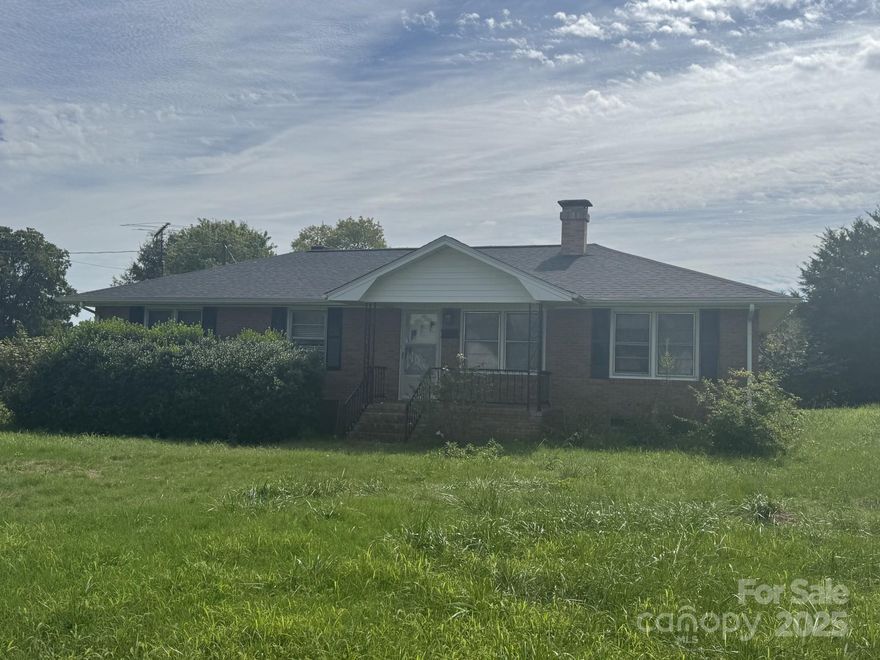The cutest home in need of a makeover! Wonderful opportunities for a remodel.  Home has a separate entrance to a room with half bath, that can be used or joined to the main living area for more space! Estate sale