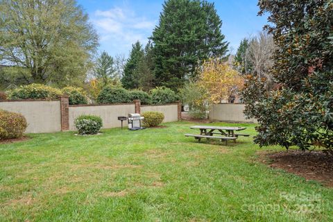 A home in Hendersonville