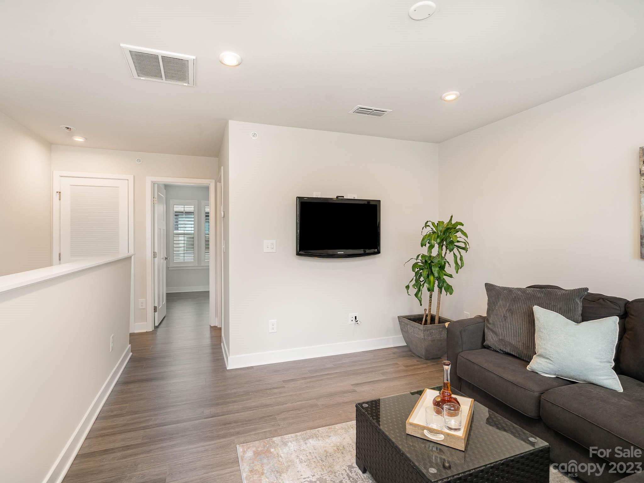 Tremont Square - Residential