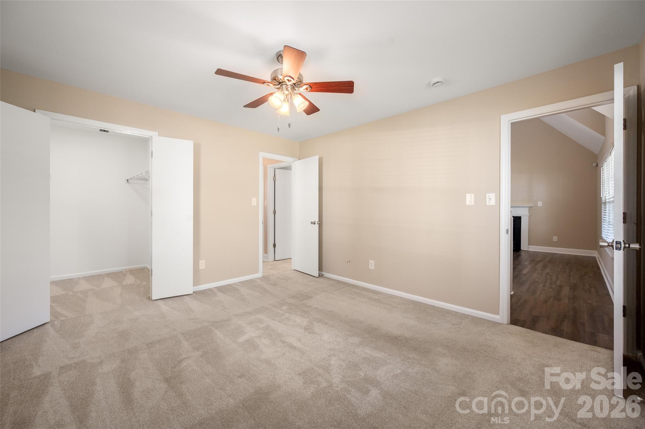Martin Lakes - Residential