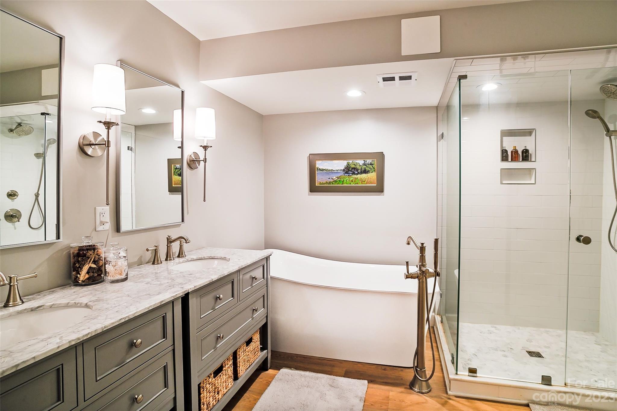 Straus Park - Residential