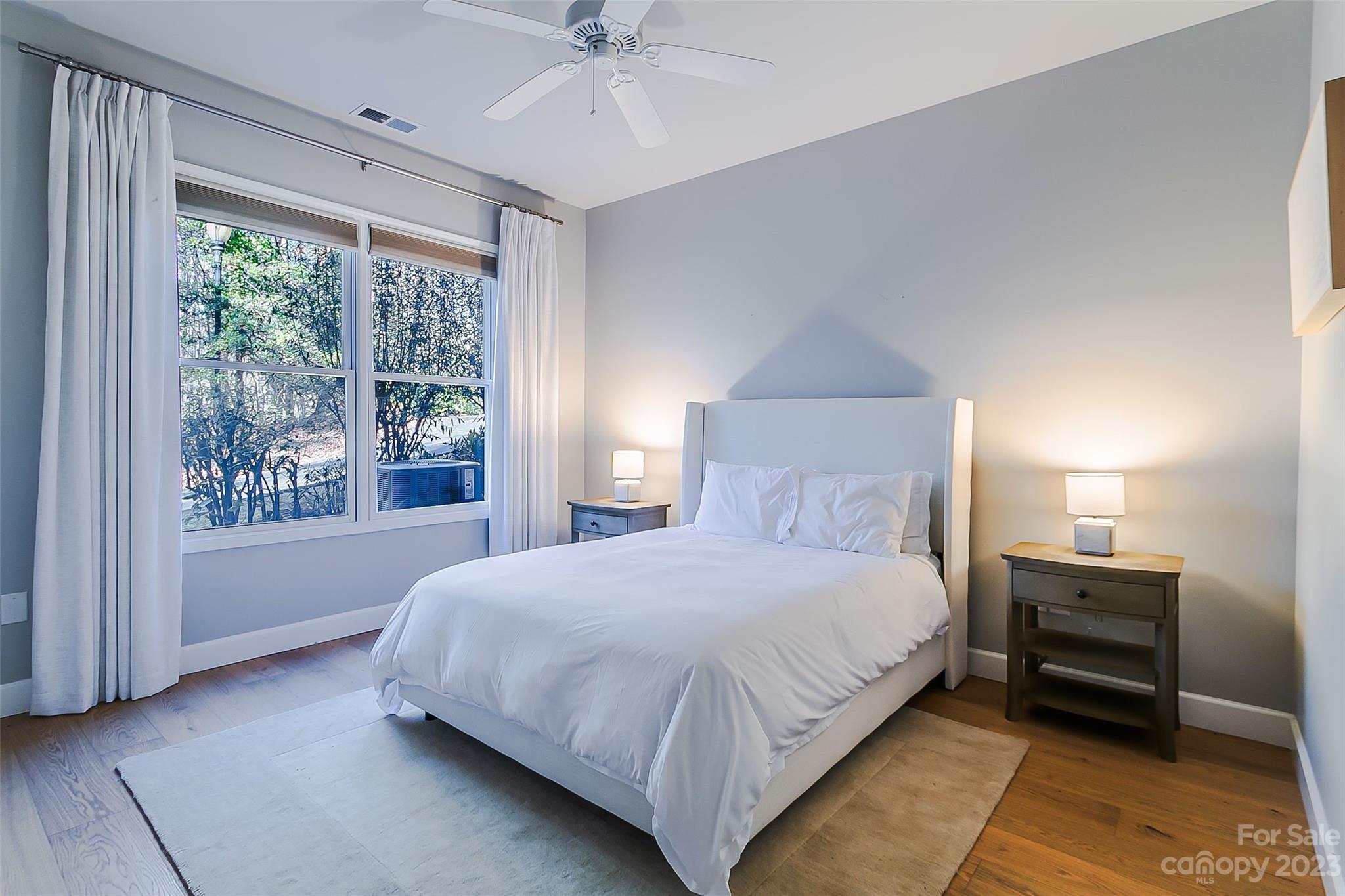 Straus Park - Residential