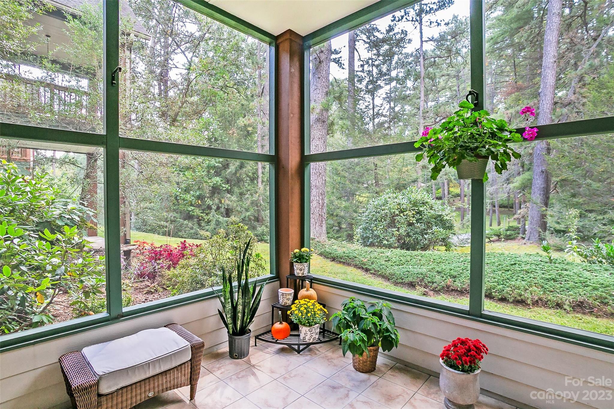 Straus Park - Residential