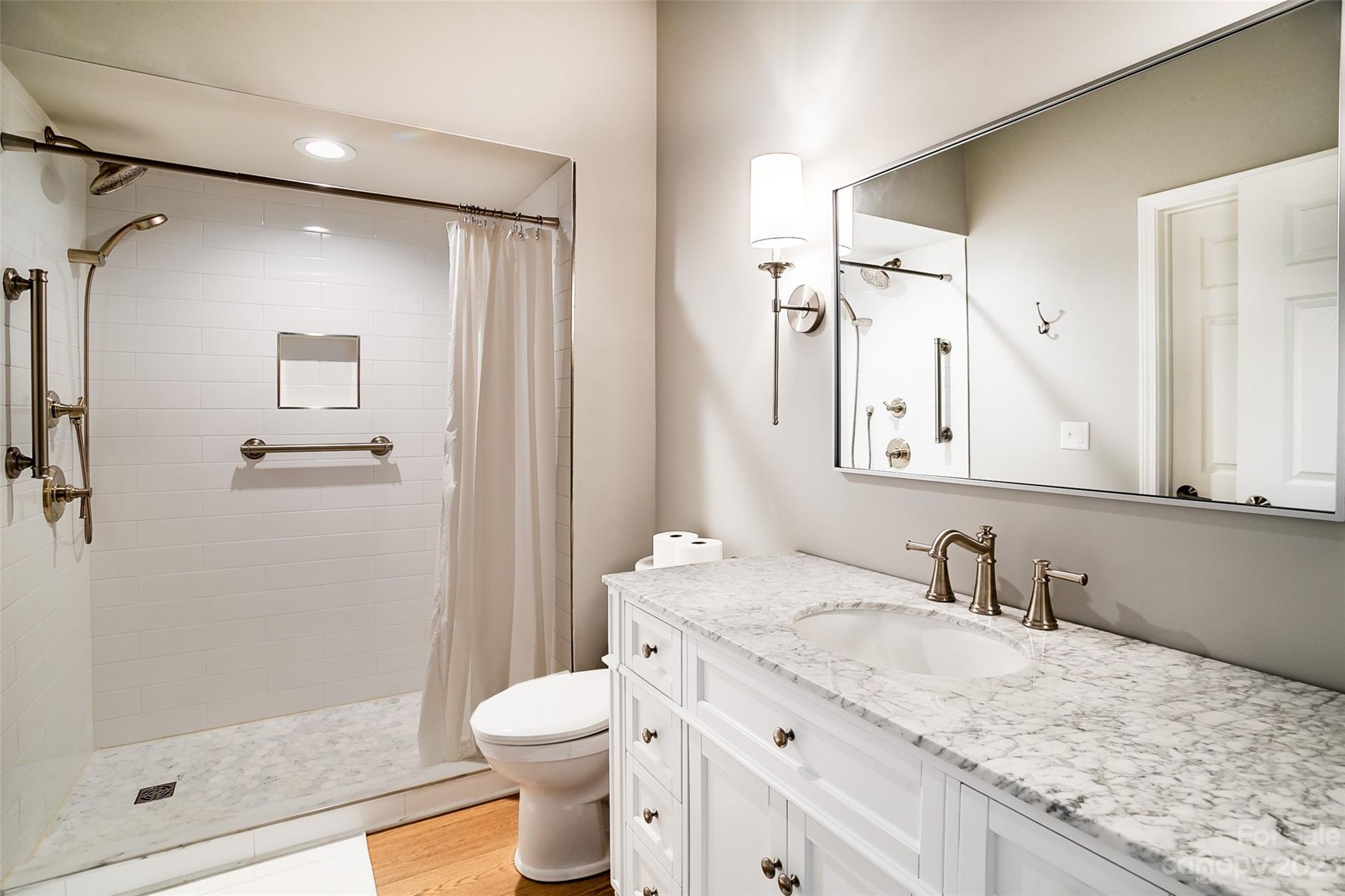 Straus Park - Residential