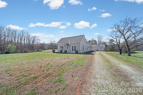 1833 Mountain Creek Road Albemarle NC 28001