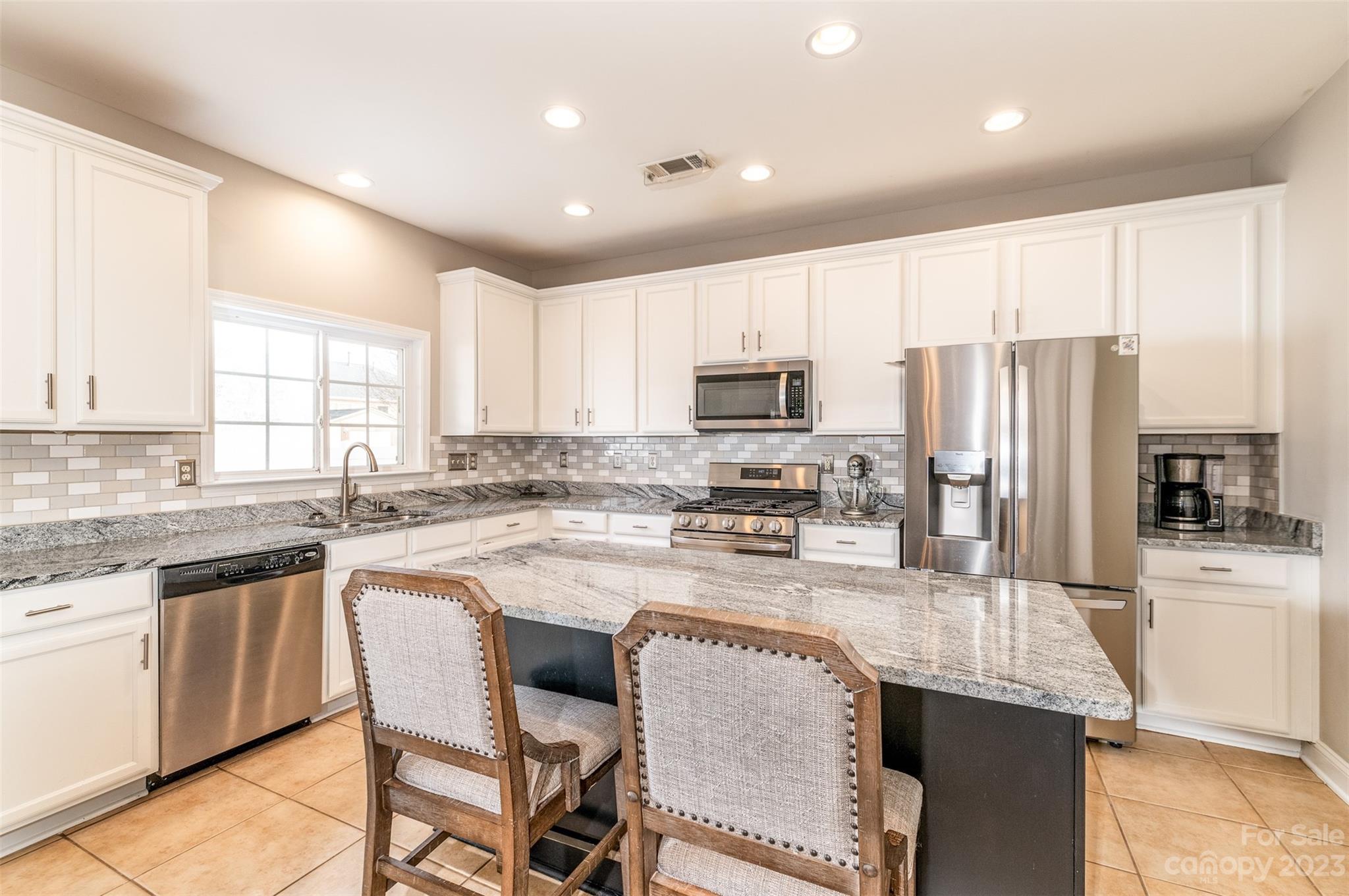 Waterlynn - Residential