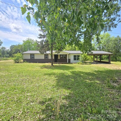 Single Family Residence in Morven NC 418 Southern Avenue.jpg