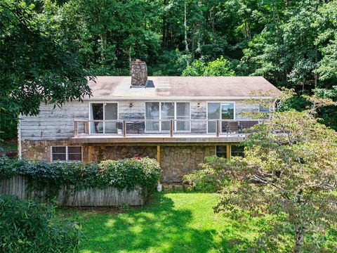 A home in Spruce Pine