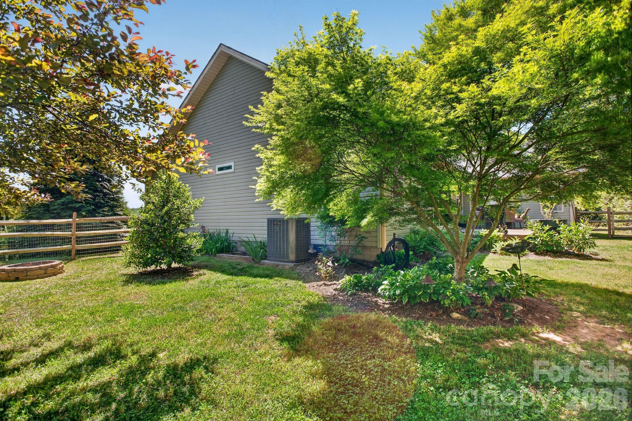 75 N Sunset Ridge Drive