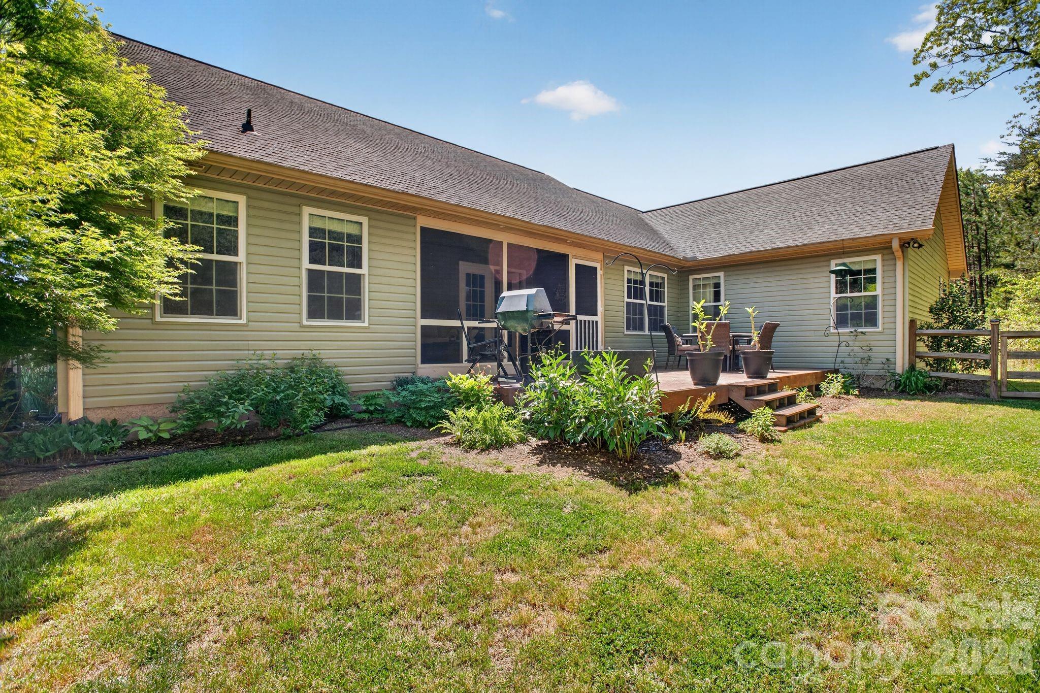 75 N Sunset Ridge Drive