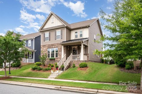 915 Claires Creek Lane Davidson NC 28036