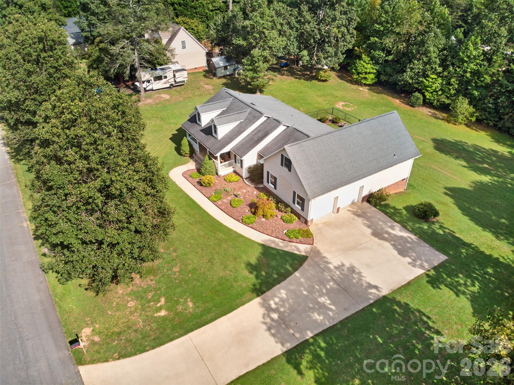 3105 Hunters Ridge Court