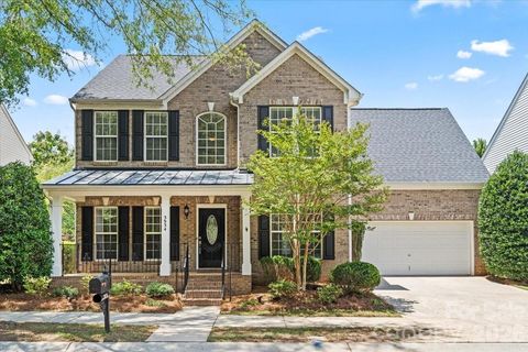 Photo of 3934 Conner Glenn Drive, Huntersville, NC 28078 (MLS # 4398962)