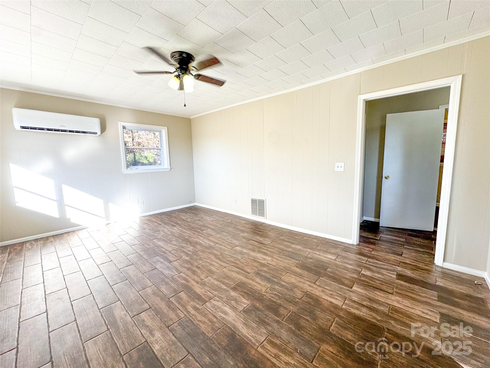 3568 Ken Mcentire Road