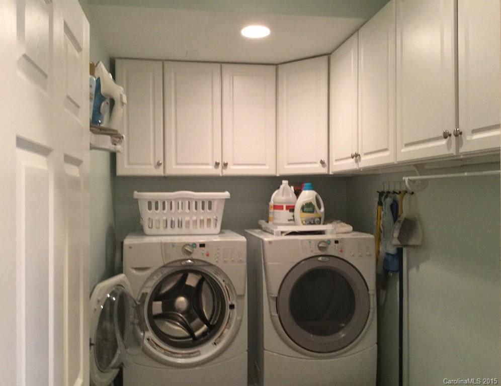 Brook Glen Crossing - Residential