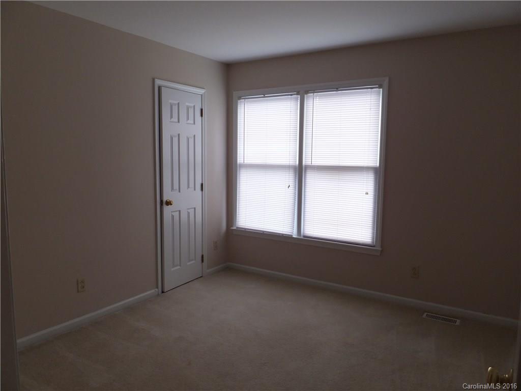 Davis Lake - Residential