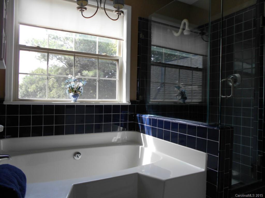 Beacon Knoll - Residential