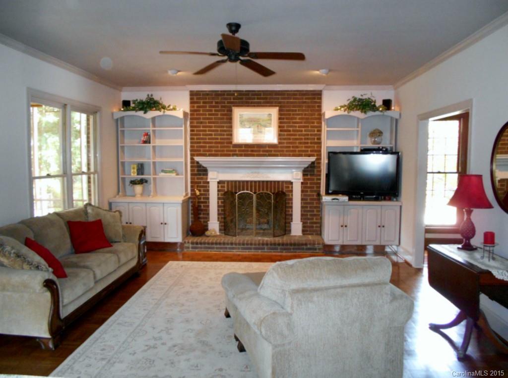 Beacon Knoll - Residential