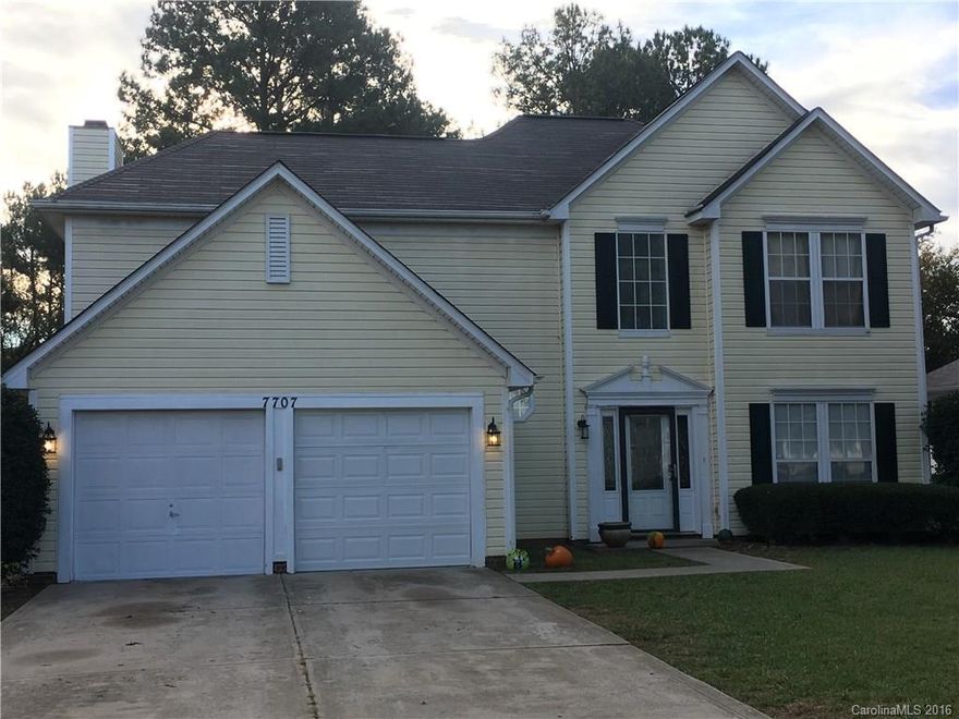 Great 2 story home in South Charlotte. This home features a bright white kitchen, dining room, vaulted ceilings in living room, and fireplace!. French doors lead to the large fenced back yard.