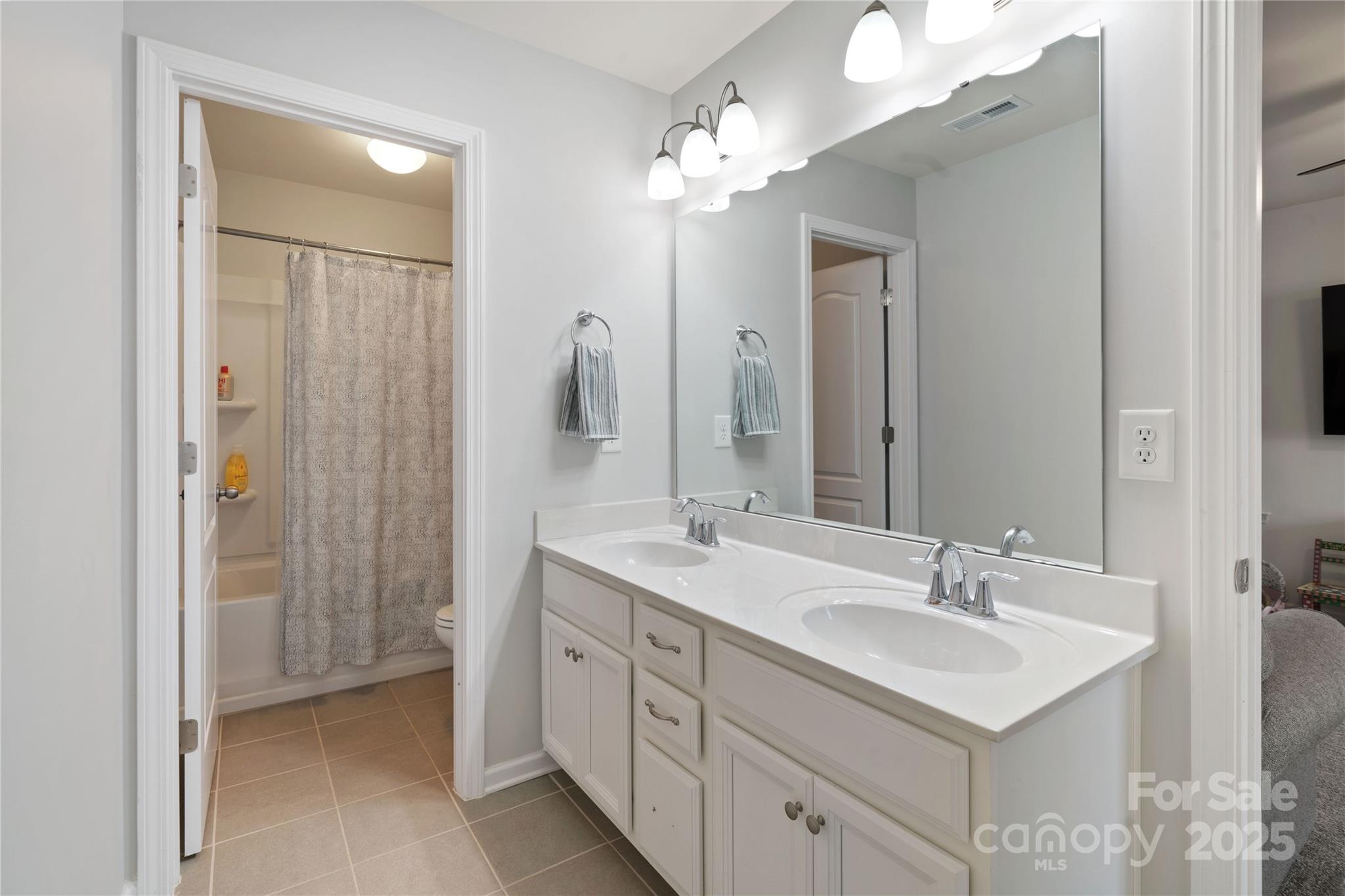 Southern Trace - Residential