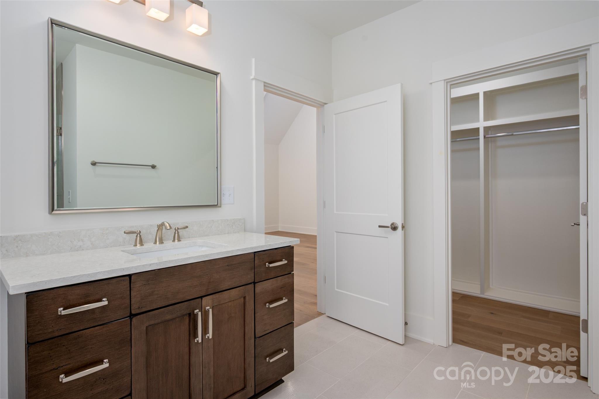 Falls Cove - Residential